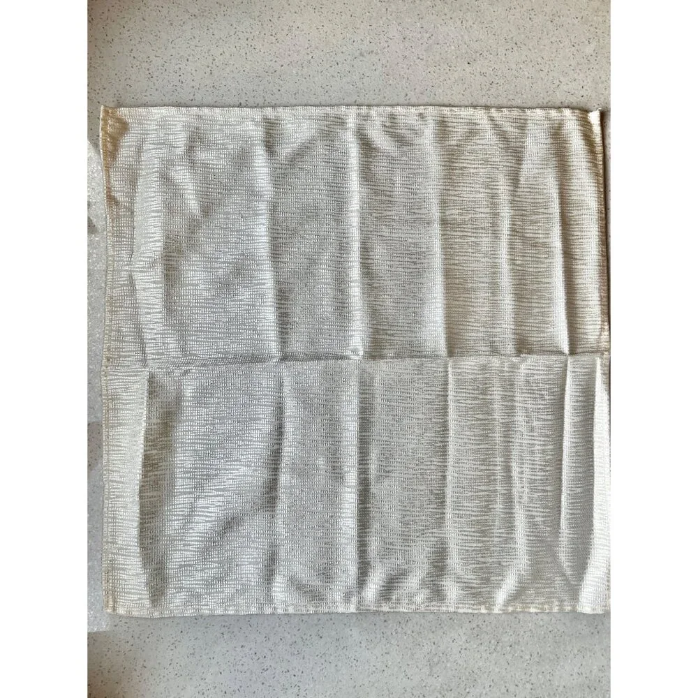 Set Of 4 Ivory Textured Cloth Napkins W/ Button Strap 17